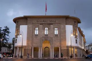 PLF 2027 : l’impôt sur le revenu va baisser, les grands distributeurs de carburants paieront plus